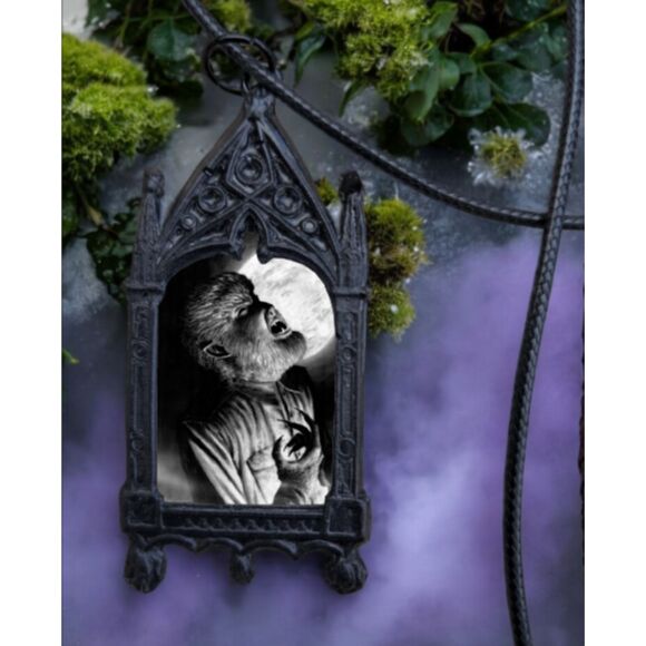 The Wolfman Werewolf Necklace Classic Horror Film Halloween Pendant Charm Totem - Picture 2 of 4